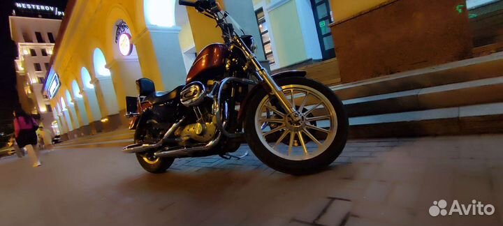 Harley-Davidson sportster 883