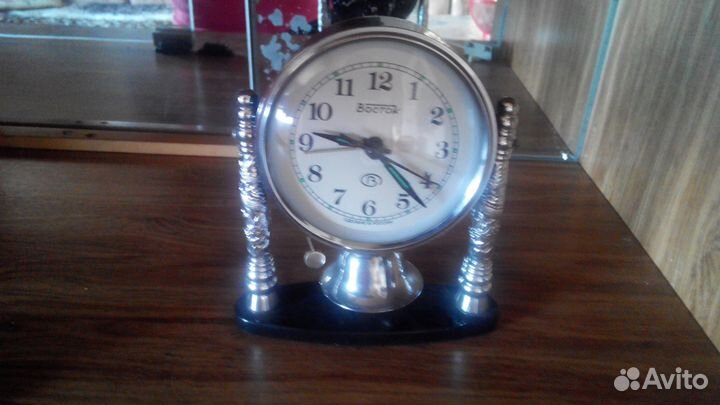 Будильник механический