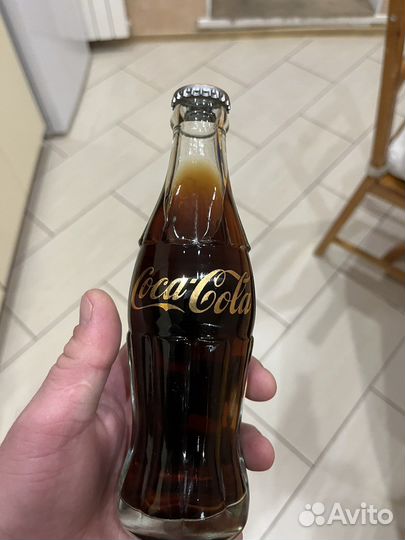 Колекционная бутылка CocaCola