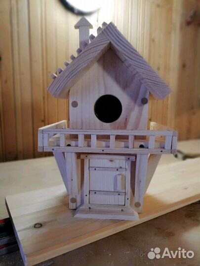 Кормушки, скворечники