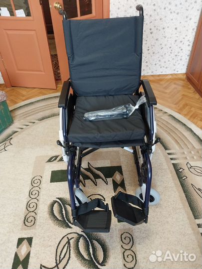 Инвалидная коляска новая