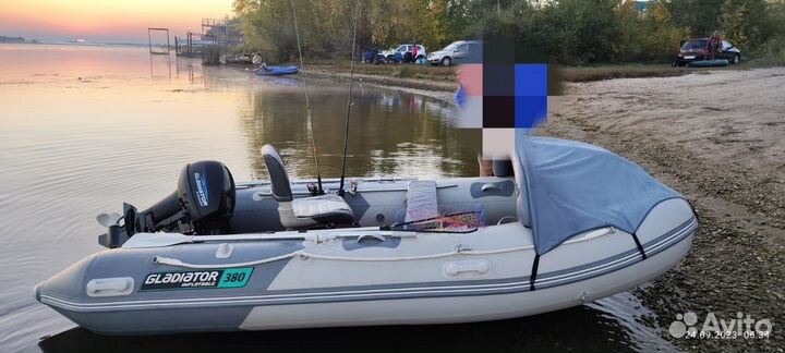 Лодка Gladiator E380PRO (нднд) + мотор + прицеп