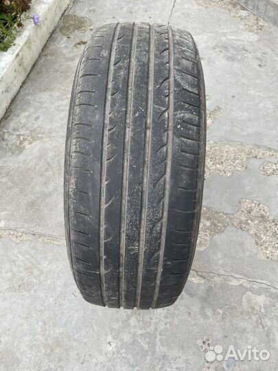 Bridgestone Dueler H/P Sport 215/65 R17