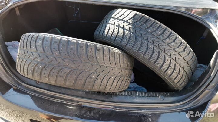 Bridgestone Ice Cruiser 5000 205/60 R16 95