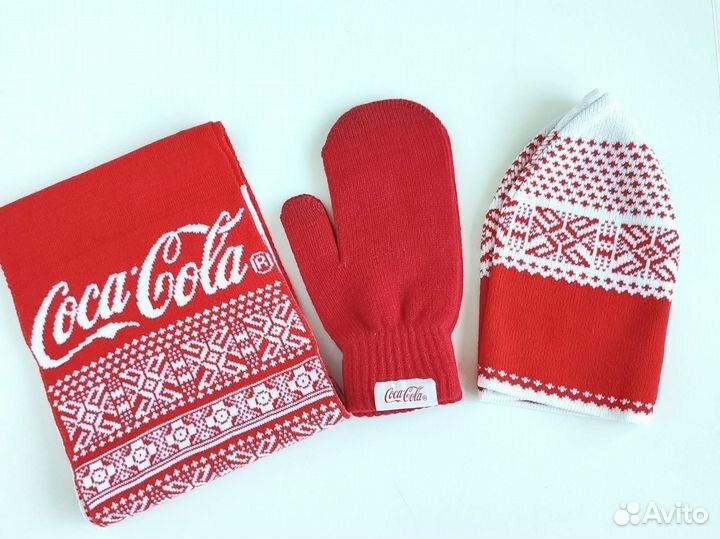 Подарочный комплект от компании Coca cola