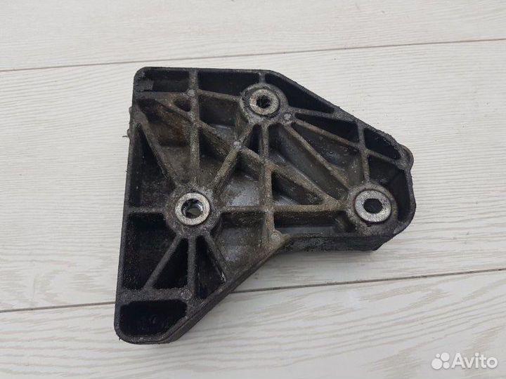 Кронштейн компрессора кондиционера Bmw X5 E70 M57Y