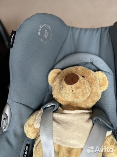 Автокресло 0+ (до 13 кг) Maxi-Cosi CabrioFix