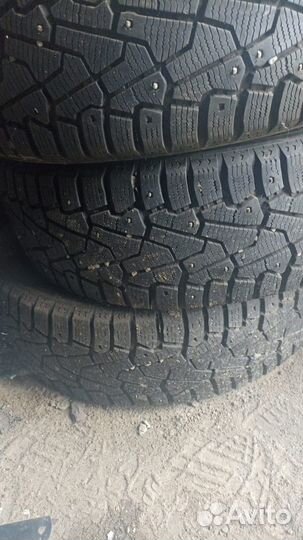 Pirelli Carrier 195/65 R15