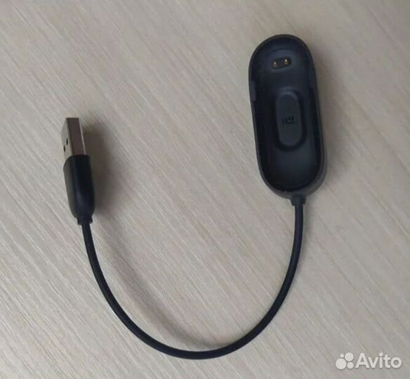 Зарядное устройство Xiaomi Mi Band 4