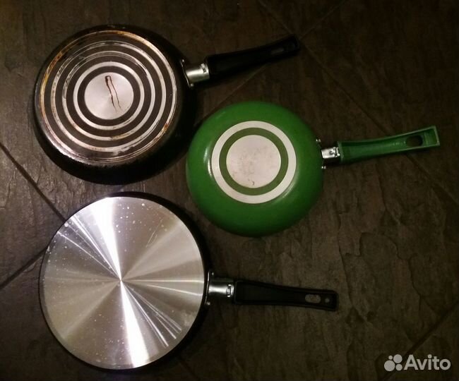 Тефлоновые сковороды 18 и 22 см