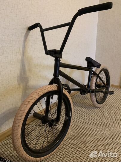 Трюковой велосипед bmx