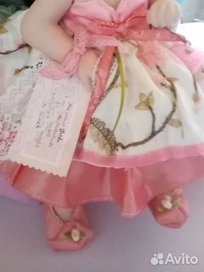 Коллекционная кукла