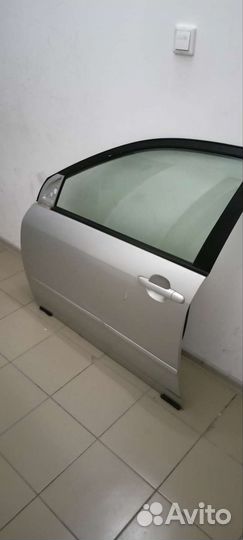 Дверь левая передняя toyta corolla 120 121