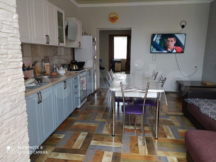 3-к. квартира, 92 м², 1/2 эт.