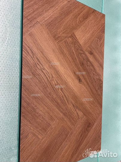 Кварцвиниловый ламинат елочка