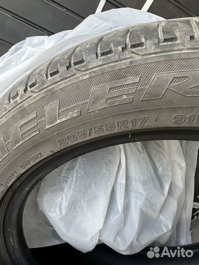 Bridgestone Dueler H/P Sport RFT 205/55 R17