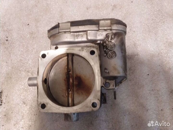 Дроссельная заслонка Мерседес M272 M113