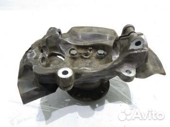 Кулак передний правый бмв