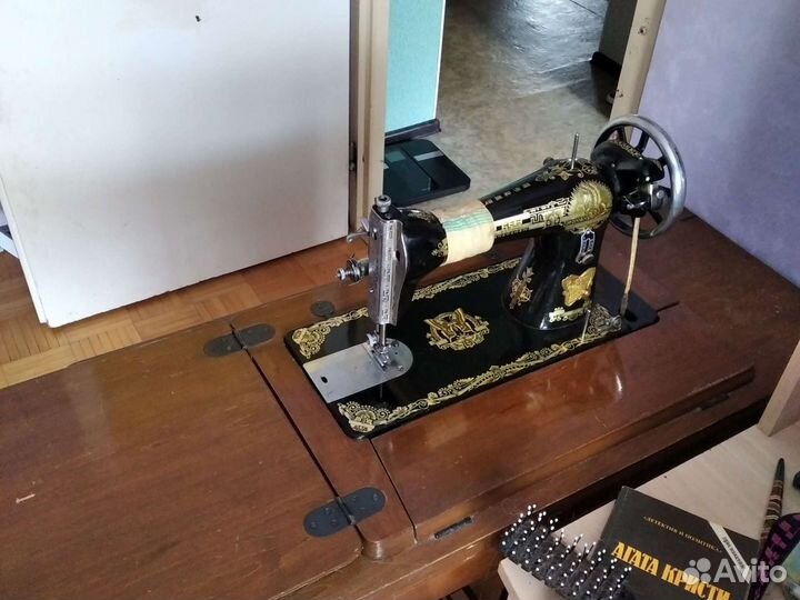 Швейная машинка бу