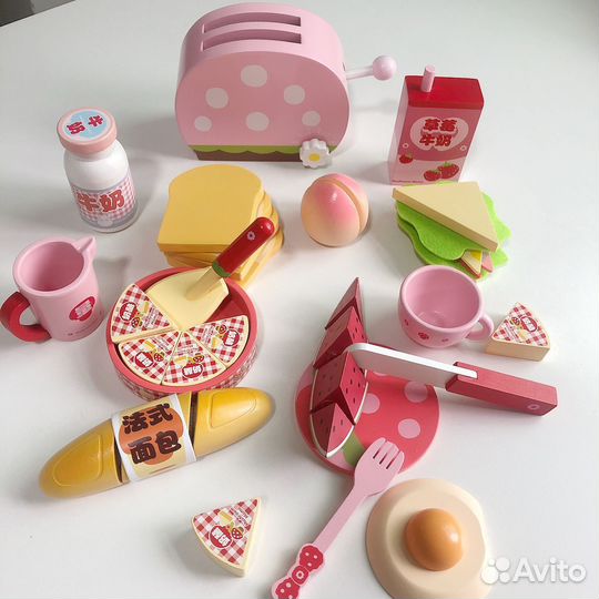 Детская деревянная посуда и продукты