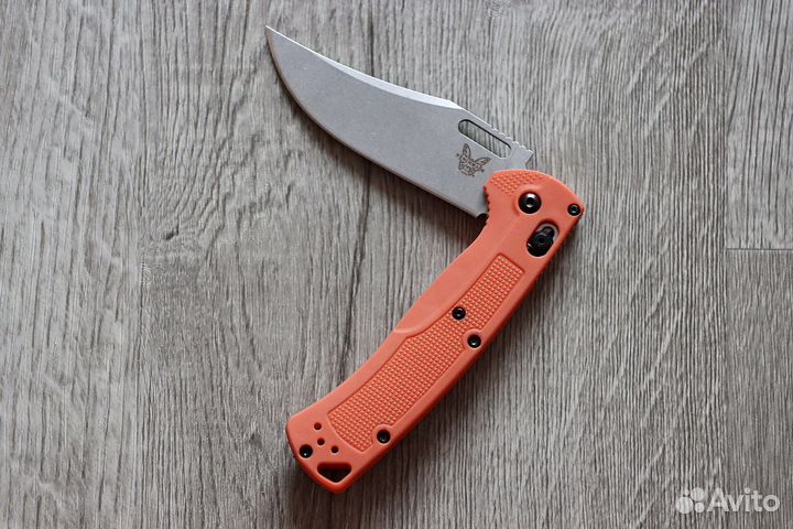 Нож benchmade