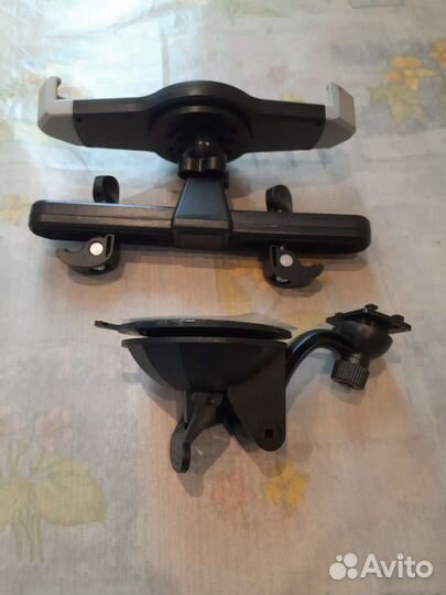 Автомобильный держатель для планшета