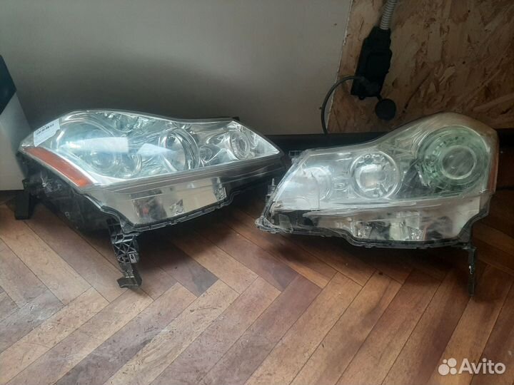 Фары на nissan fuga