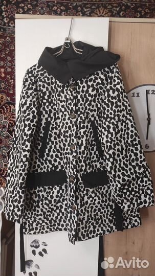 Легкий двухсторонний плащ 42 разм