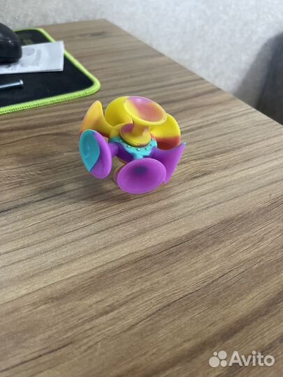 Развивающие игрушки для малышей