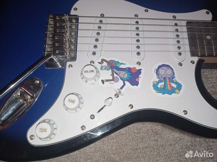 Электронная гитара