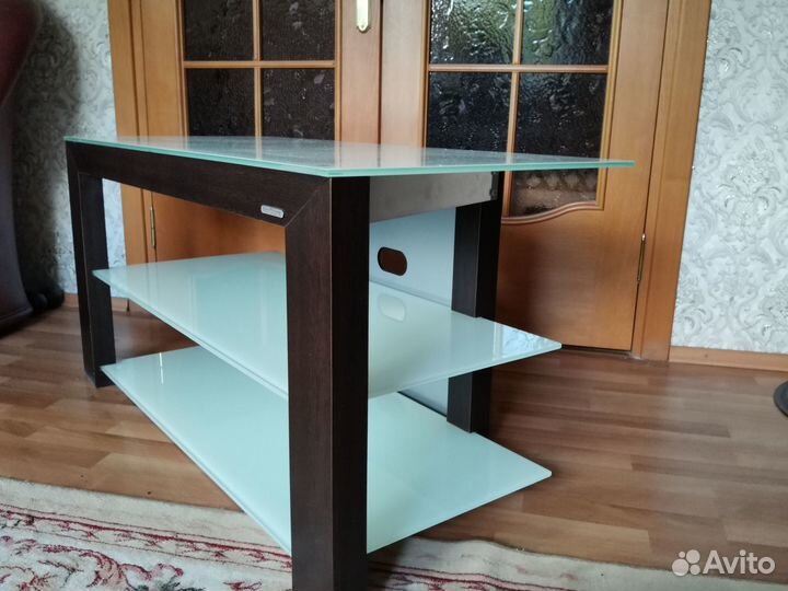 Стойка под Hi-Fi аппаратуру