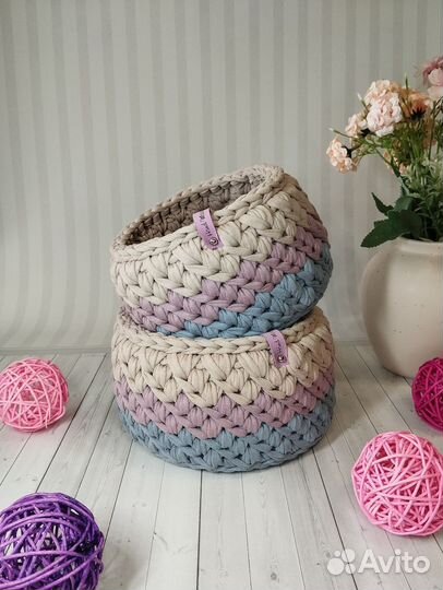 Вязаные корзинки ручной работы