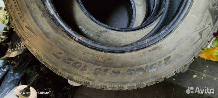 Kormoran SUV Stud 215/65 R16 102T