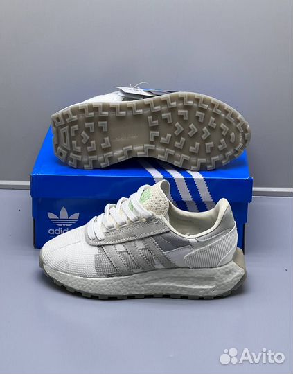 Кроссовки adidas retropy e5