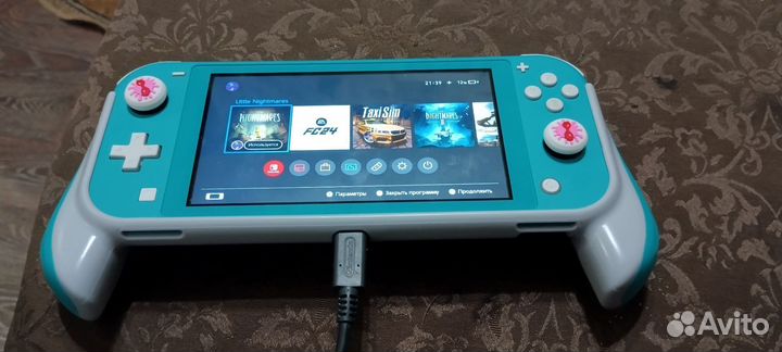 Nintendo switch lite прошитая с играми