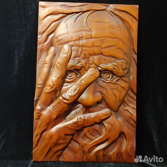 Изготовление на заказ картин, барельефов, икон