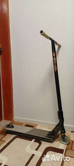 Трюковой самокат кастом стрит