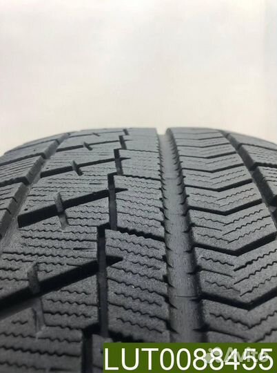 Bridgestone Blizzak VRX 215/55 R17 94Q