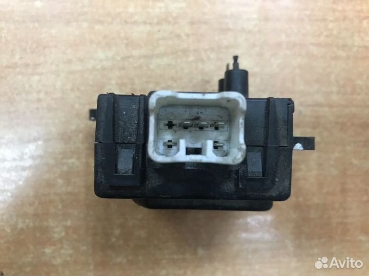 Реле печки Kia Cerato 2 TD с2008-2013г