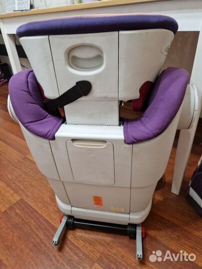 Детское автомобильное кресло Britax Romer