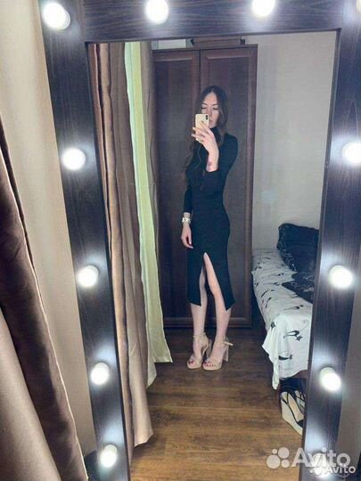 Гримерное зеркало с лампочками