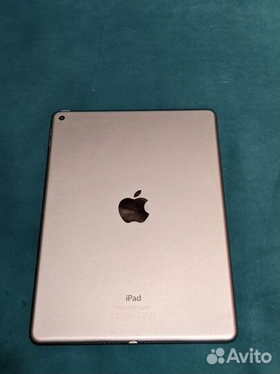 Apple iPad Air 2 - 16Гб Wi-fi