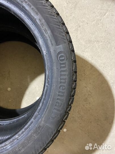 Continental IceContact 2 235/45 R17 97T