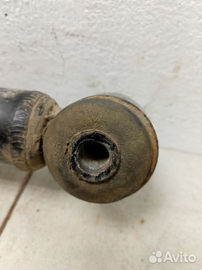 Амортизатор задний