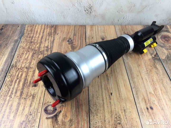 Стойка передняя правая для Mercedes S C217 4matic