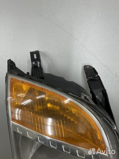 Фары Ford Fusion правая