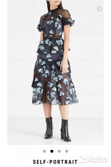 Женские вещи и обувь