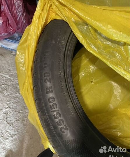 Continental ContiCrossContact Winter 255/50 R20