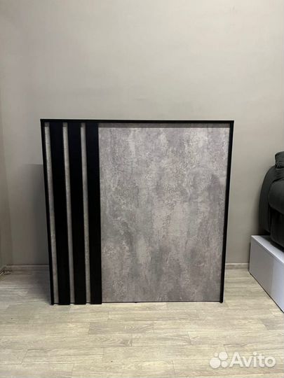 Ресепшен Black Line небольшой, маленький