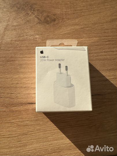 Блок питания apple iPhone 20w оригинал новый